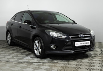Подержанный автомобиль Ford Focus Sedan 2011 года (3 фото)