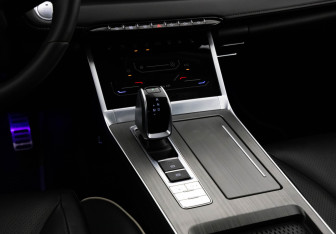 Подержанный автомобиль Chery Tiggo 4 2025 года (13 фото)