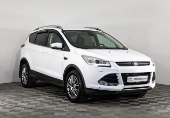 Подержанный автомобиль Ford Kuga 2013 года (3 фото)