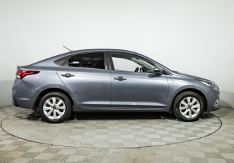 Подержанный автомобиль Hyundai Solaris Sedan 2018 года (4 фото)