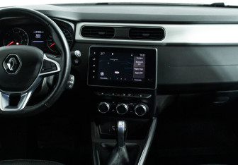 Подержанный автомобиль Renault Arkana 2021 года (14 фото)