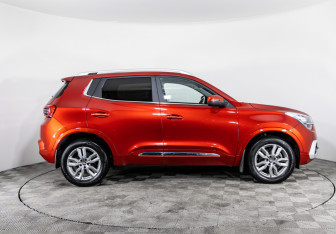 Подержанный автомобиль Chery Tiggo 4 2019 года (4 фото)