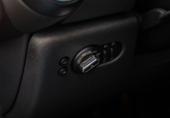 Подержанный автомобиль MINI Hatch 2019 года (23 фото)