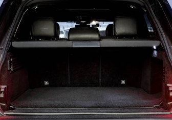 Подержанный автомобиль Land Rover Range Rover 2018 года (38 фото)