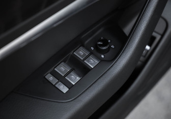 Подержанный автомобиль Audi A6 Sedan 2021 года (25 фото)