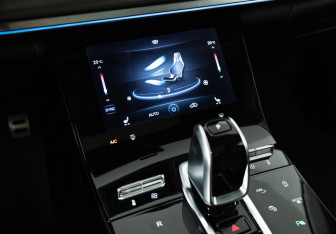 Подержанный автомобиль Chery Tiggo 8 Pro 2021 года (18 фото)