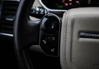 Подержанный автомобиль Land Rover Range Rover Sport 2020 года (14 фото)