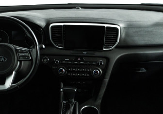 Подержанный автомобиль Kia Sportage 2021 года (14 фото)
