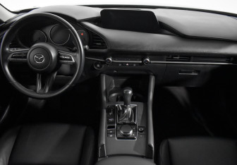Подержанный автомобиль Mazda 3 Sedan 2020 года (15 фото)