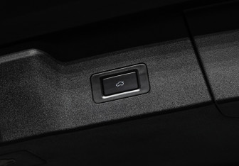 Подержанный автомобиль Exeed RX 2023 года (31 фото)