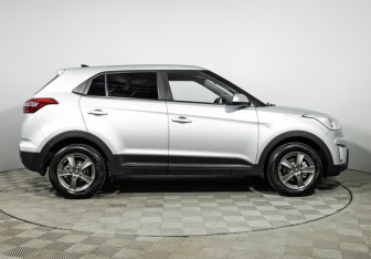 Подержанный автомобиль Hyundai Creta 2017 года (4 фото)