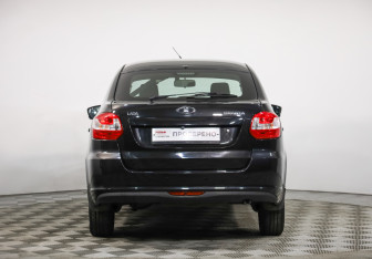 Подержанный автомобиль LADA (ВАЗ) Granta Liftback 2015 года (6 фото)