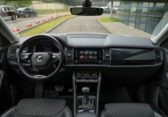 Подержанный автомобиль Skoda Kodiaq 2021 года (11 фото)