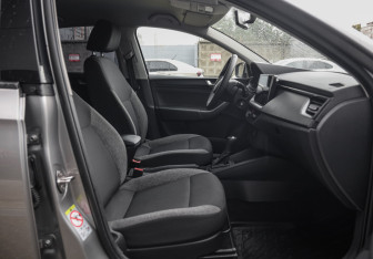 Подержанный автомобиль Skoda Rapid Liftback 2020 года (20 фото)