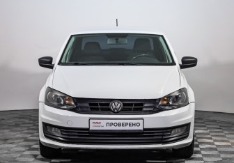 Подержанный автомобиль Volkswagen Polo Sedan 2018 года (2 фото)