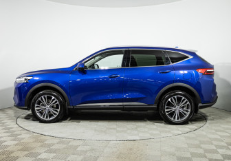 Подержанный автомобиль Haval F7 2024 года (8 фото)