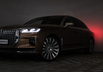 Подержанный автомобиль Hongqi H9 2023 года (32 фото)