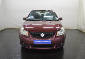 Подержанный автомобиль Suzuki SX4 Sedan 2007 года (2 фото)