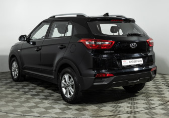 Подержанный автомобиль Hyundai Creta 2017 года (7 фото)