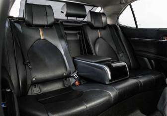 Подержанный автомобиль Toyota Camry Sedan 2020 года (23 фото)