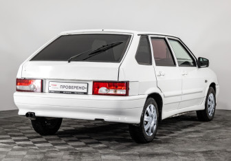Подержанный автомобиль LADA (ВАЗ) 2114 2012 года (5 фото)