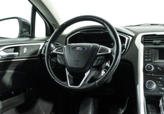 Подержанный автомобиль Ford Mondeo Sedan 2018 года (17 фото)