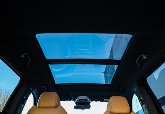 Подержанный автомобиль Voyah Free 2023 года (32 фото)