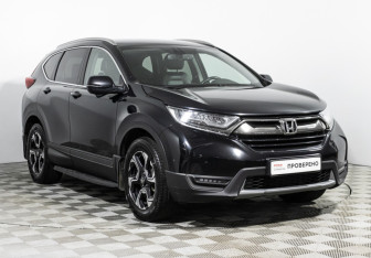 Подержанный автомобиль Honda CR-V 2017 года (3 фото)