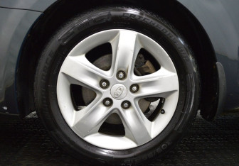 Подержанный автомобиль Kia Ceed Hatchback 2009 года (9 фото)