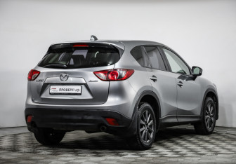 Подержанный автомобиль Mazda CX-5 2012 года (5 фото)