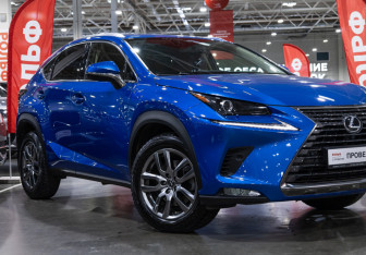 Подержанный автомобиль Lexus NX 2019 года (6 фото)