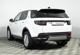 Подержанный автомобиль Land Rover Discovery Sport 2019 года (7 фото)