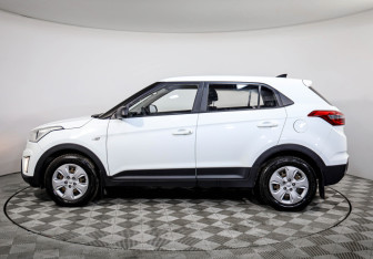Подержанный автомобиль Hyundai Creta 2016 года (8 фото)