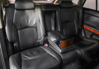 Подержанный автомобиль Lexus RX 2008 года (25 фото)
