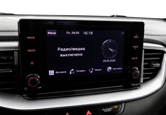Подержанный автомобиль Kia Ceed Wagon 2021 года (15 фото)
