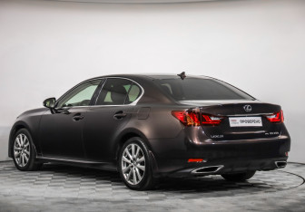 Подержанный автомобиль Lexus GS 2014 года (5 фото)