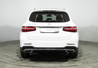 Подержанный автомобиль Mercedes-Benz GLC Coupe 2018 года (6 фото)