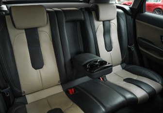 Подержанный автомобиль Land Rover Range Rover Evoque 2013 года (28 фото)