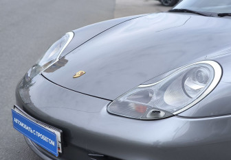Подержанный автомобиль Porsche Boxster 2004 года (14 фото)