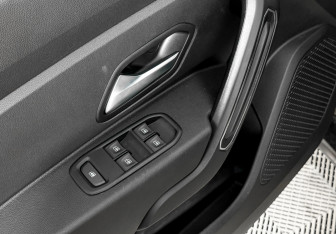 Подержанный автомобиль Renault Duster 2021 года (10 фото)