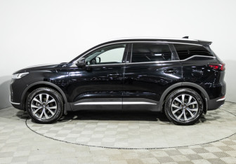 Подержанный автомобиль Chery Tiggo 7 Pro 2022 года (8 фото)