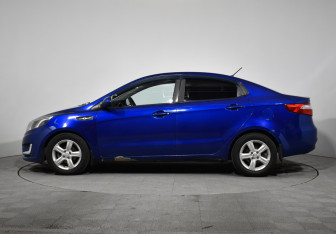 Подержанный автомобиль Kia Rio Sedan 2012 года (8 фото)