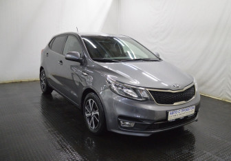Подержанный автомобиль Kia Rio Hatchback 2016 года (3 фото)