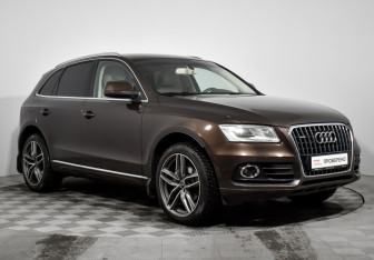 Подержанный автомобиль Audi Q5 2013 года (3 фото)