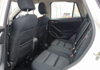 Подержанный автомобиль Mazda CX-5 2012 года (11 фото)