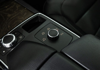 Подержанный автомобиль Mercedes-Benz GLE 2017 года (18 фото)