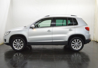 Подержанный автомобиль Volkswagen Tiguan 2013 года (8 фото)