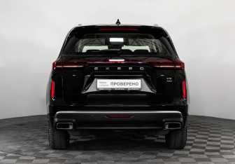 Подержанный автомобиль Exeed VX 2023 года (7 фото)