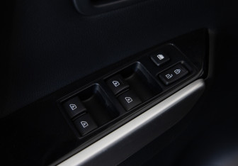 Подержанный автомобиль Mitsubishi Pajero Sport 2022 года (23 фото)