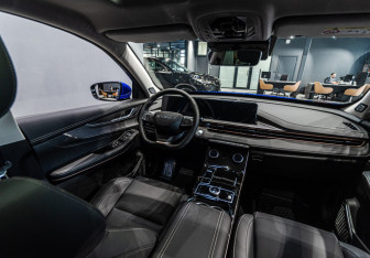 Новый Exeed LX 2024 (6 фото)